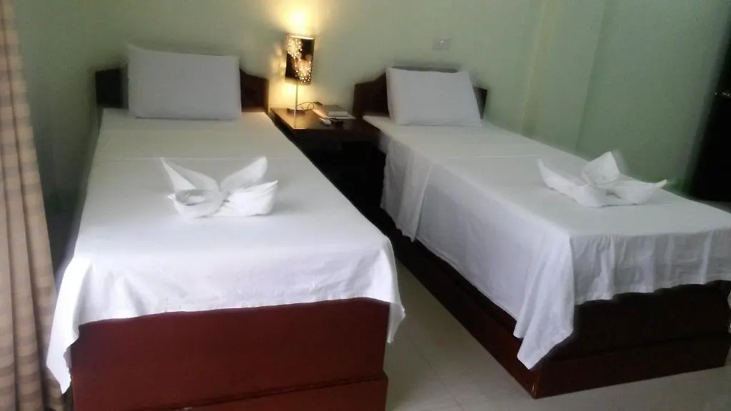 Trudis Place Hotel Panglao 2*,